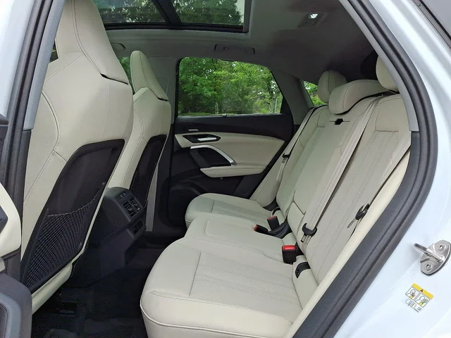 Nuevos AUDI Q5 SPORTBACK à Estados chez autogozo