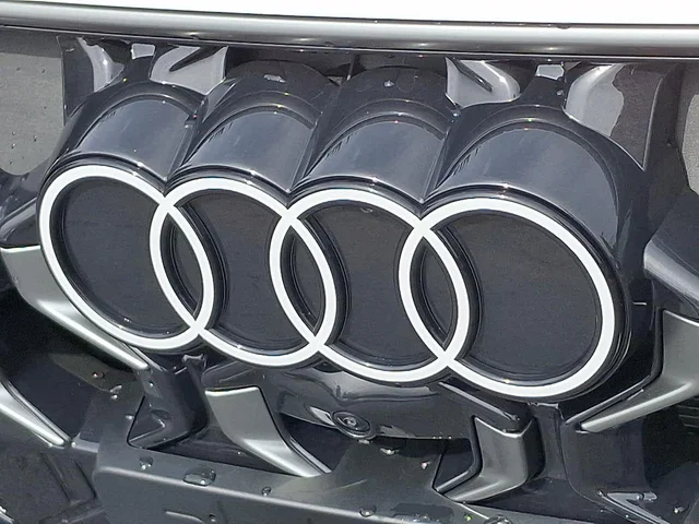 Nuevos AUDI Q5 SPORTBACK à Estados chez autogozo