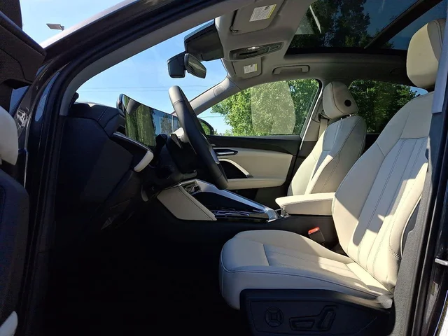 Nuevos AUDI Q5 SPORTBACK à Estados chez autogozo