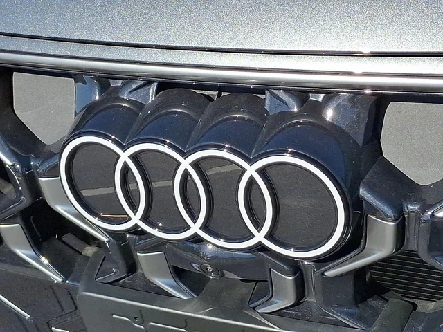 Nuevos AUDI Q5 SPORTBACK à Estados chez autogozo