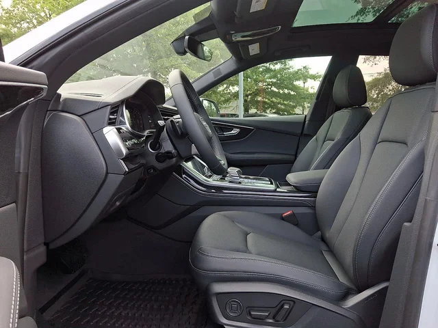 Nuevos AUDI Q8 à Estados chez autogozo