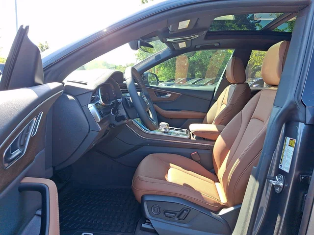 Nuevos AUDI Q8 à Estados chez autogozo