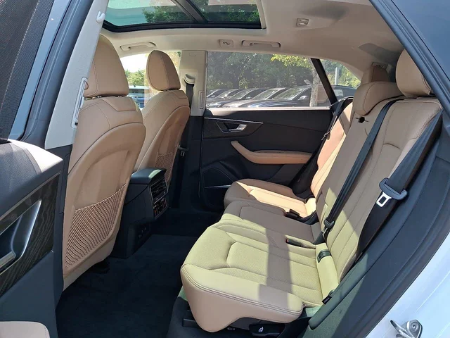 Nuevos AUDI Q8 à Estados chez autogozo
