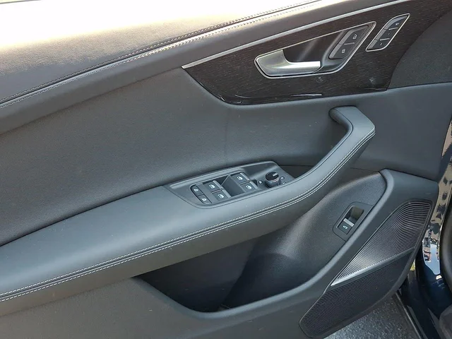 Nuevos AUDI Q8 à Estados chez autogozo