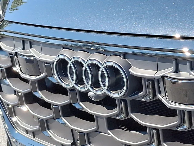 Nuevos AUDI Q8 à Estados chez autogozo