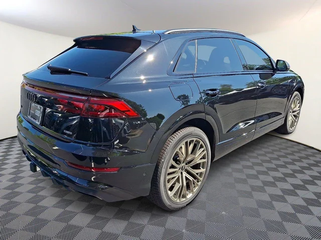 Nuevos AUDI Q8 à Estados chez autogozo