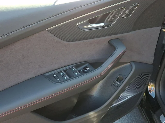 Nuevos AUDI Q8 à Estados chez autogozo