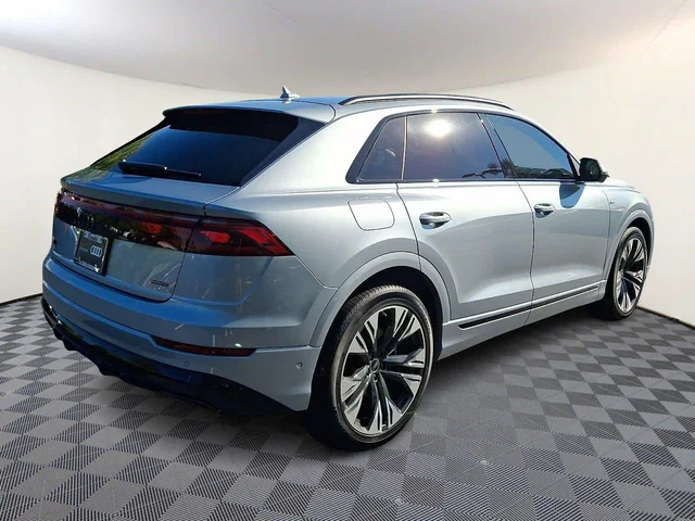 Nuevos AUDI Q8 à Estados chez autogozo