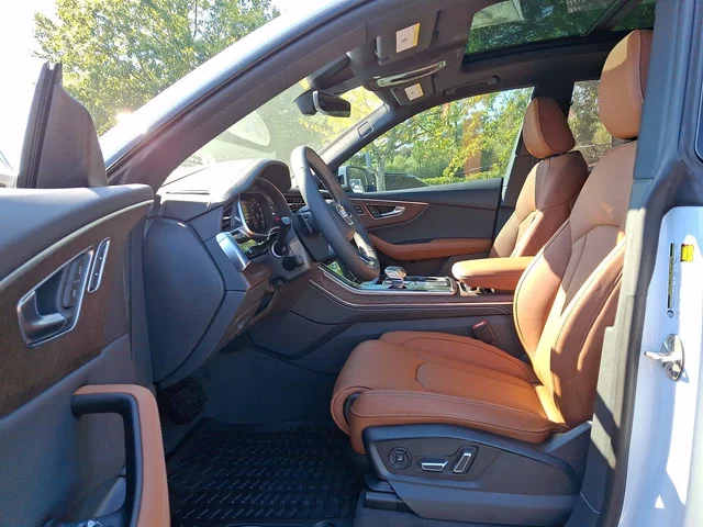 Nuevos AUDI Q8 à Estados chez autogozo