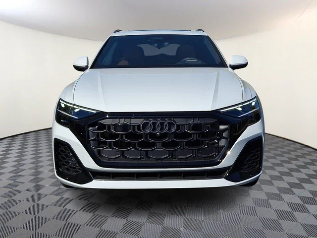 Nuevos AUDI Q8 à Estados chez autogozo