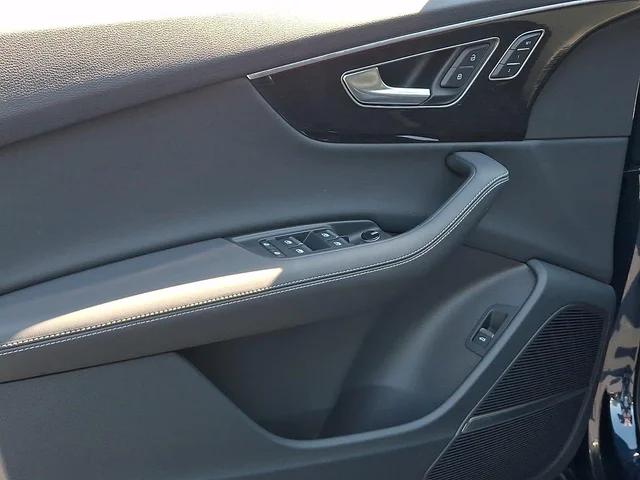 Nuevos AUDI Q7 à Estados chez autogozo