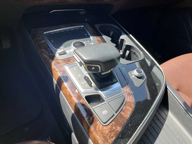 SEMINUEVOS AUDI Q7 at Matthews in Liberty Buick GMC