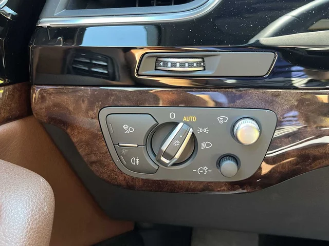 SEMINUEVOS AUDI Q7 at Matthews in Liberty Buick GMC