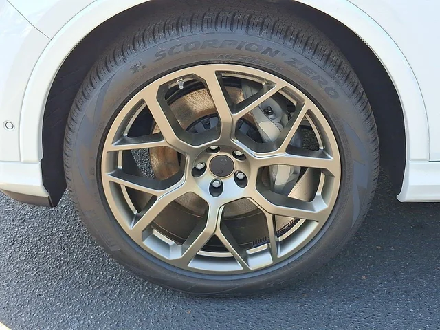 Nuevos AUDI Q7 à Estados chez autogozo