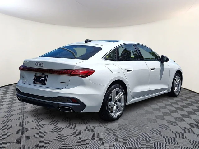 Nuevos AUDI A5 à Estados chez autogozo