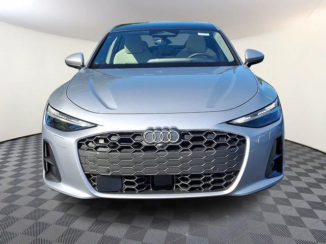 Nuevos AUDI A6 SEDAN à Estados chez autogozo