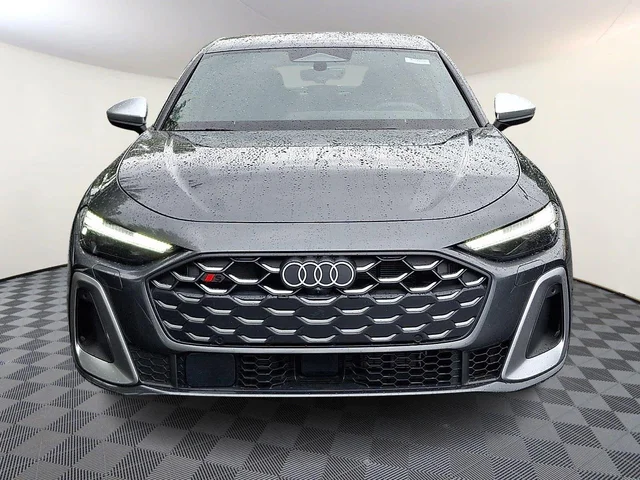 Nuevos AUDI S5 à Estados chez autogozo