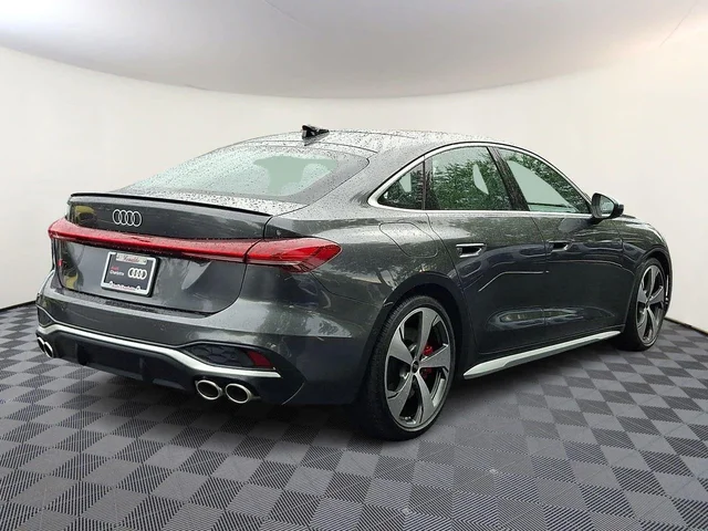 Nuevos AUDI S5 à Estados chez autogozo