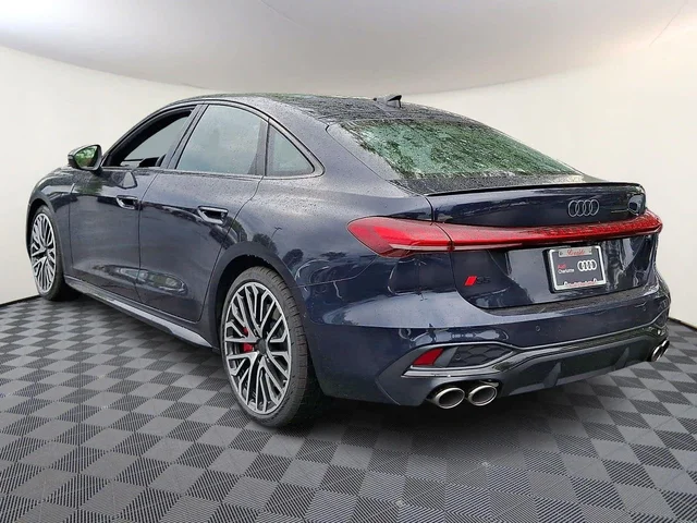 Nuevos AUDI S5 à Estados chez autogozo