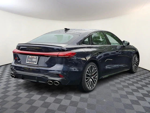 Nuevos AUDI S5 à Estados chez autogozo