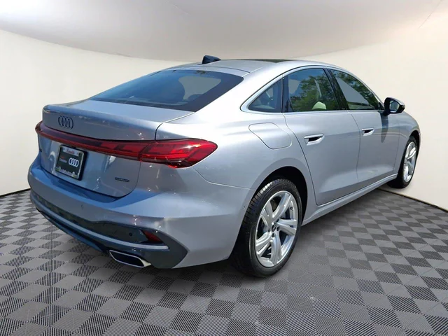 Nuevos AUDI A5 à Estados chez autogozo