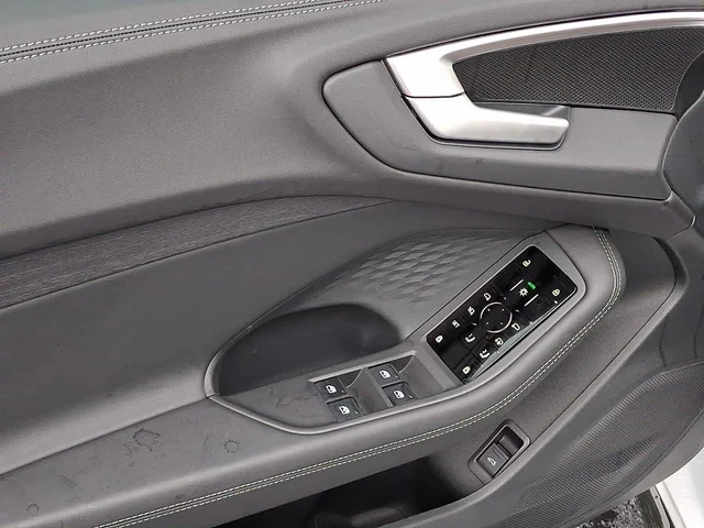 Nuevos AUDI A5 à Estados chez autogozo