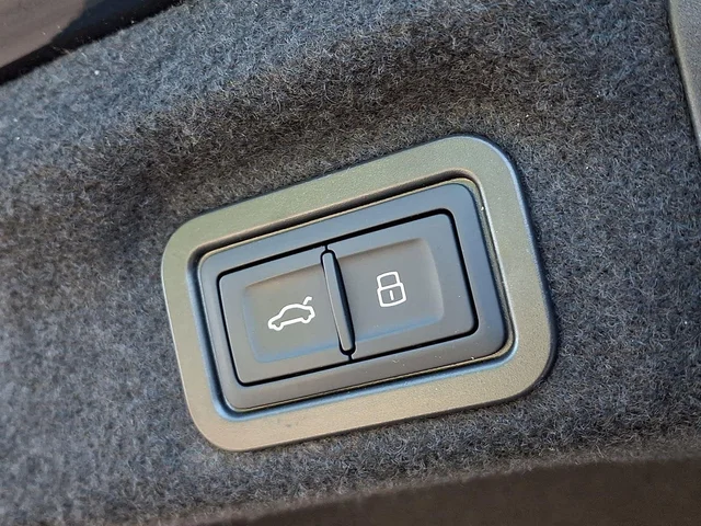 SEMINUEVOS AUDI A6 Sedan a Estados en autogozo