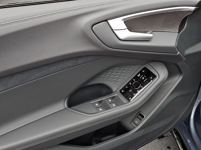 Nuevos AUDI A5 à Estados chez autogozo
