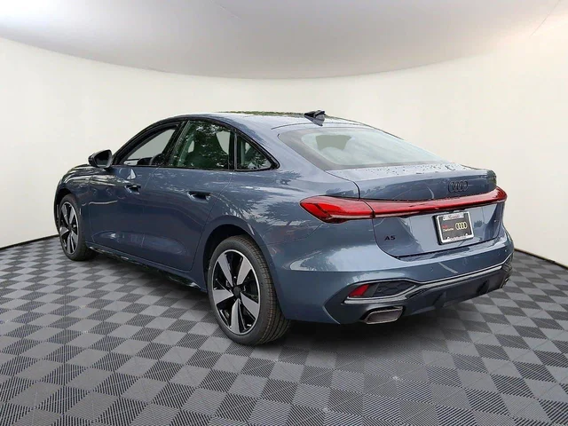 Nuevos AUDI A5 à Estados chez autogozo