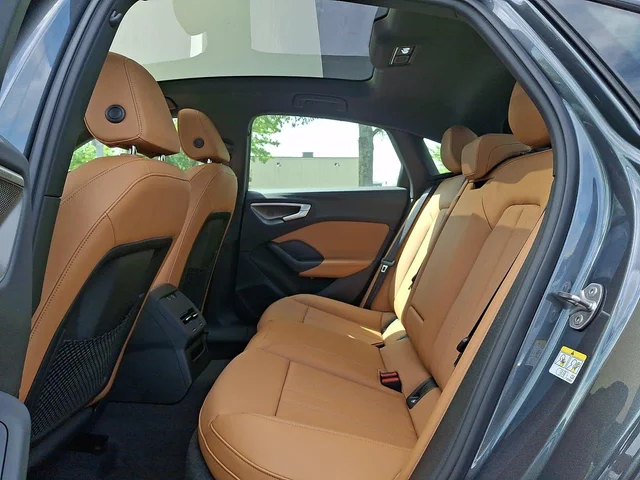 Nuevos AUDI A5 à Estados chez autogozo