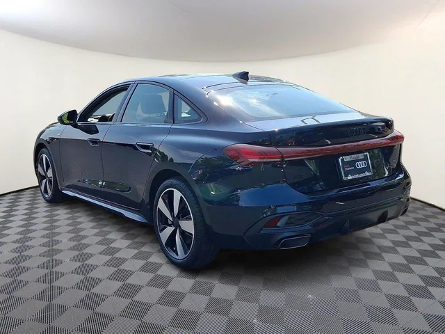 Nuevos AUDI A5 à Estados chez autogozo