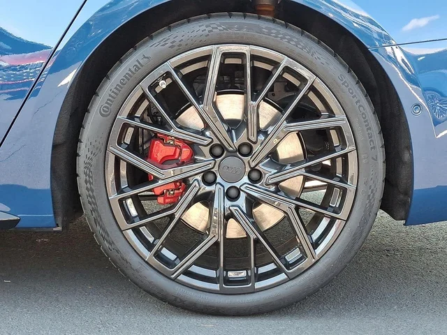 Nuevos AUDI A6 SEDAN à Estados chez autogozo