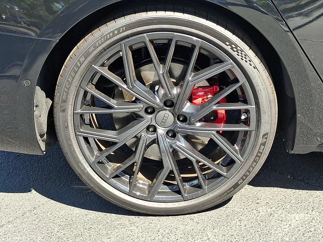Nuevos AUDI A6 SEDAN à Estados chez autogozo