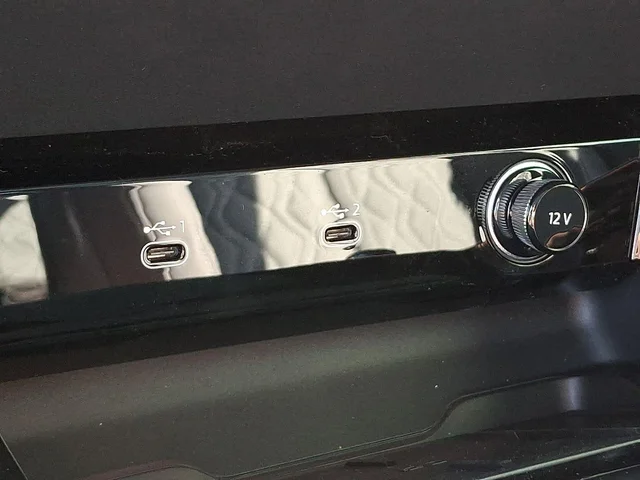 Nuevos AUDI A6 SEDAN à Estados chez autogozo