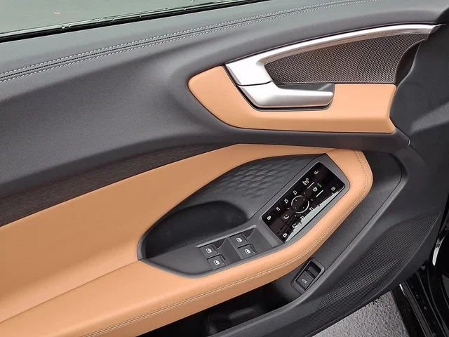 Nuevos AUDI A5 à Estados chez autogozo