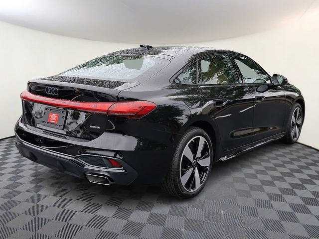 Nuevos AUDI A5 à Estados chez autogozo