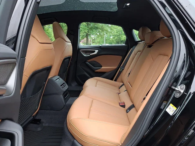 Nuevos AUDI A5 à Estados chez autogozo