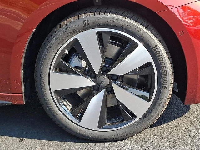 Nuevos AUDI A5 à Estados chez autogozo