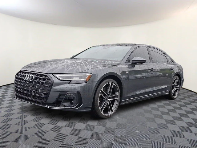 Nuevos AUDI A8 à Estados chez autogozo