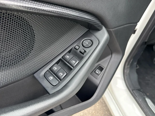 SEMINUEVOS BMW 2 Series at Matthews in Liberty Buick GMC