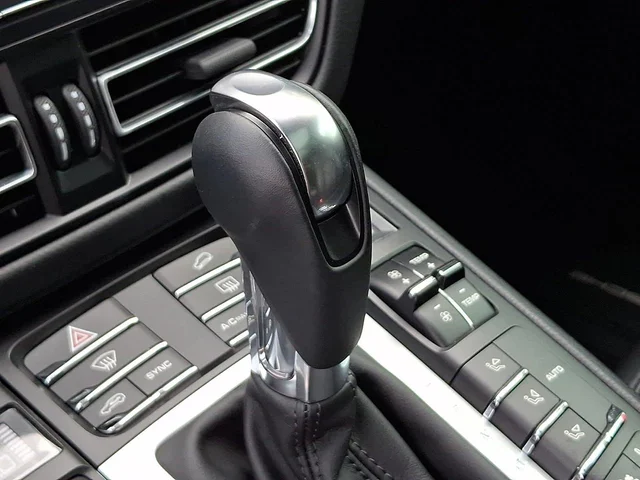 SEMINUEVOS PORSCHE Macan a Estados en autogozo