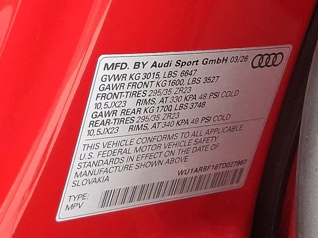 Nuevos AUDI RS Q8 à Estados chez autogozo