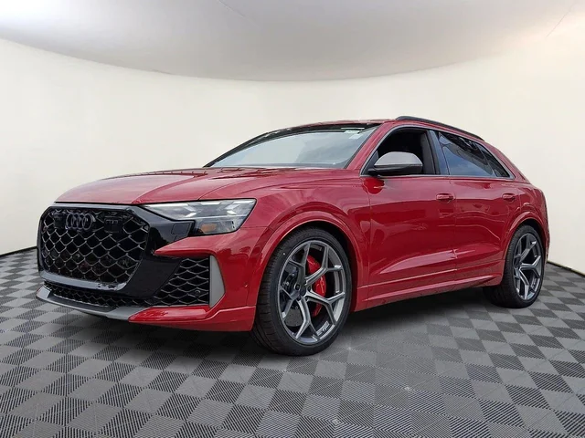 Nuevos AUDI RS Q8 à Estados chez autogozo