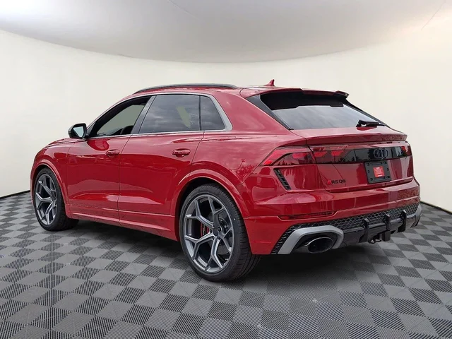 Nuevos AUDI RS Q8 à Estados chez autogozo