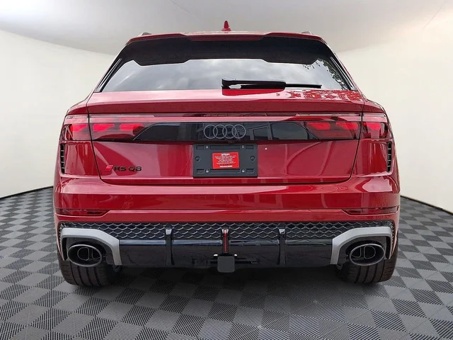 Nuevos AUDI RS Q8 à Estados chez autogozo