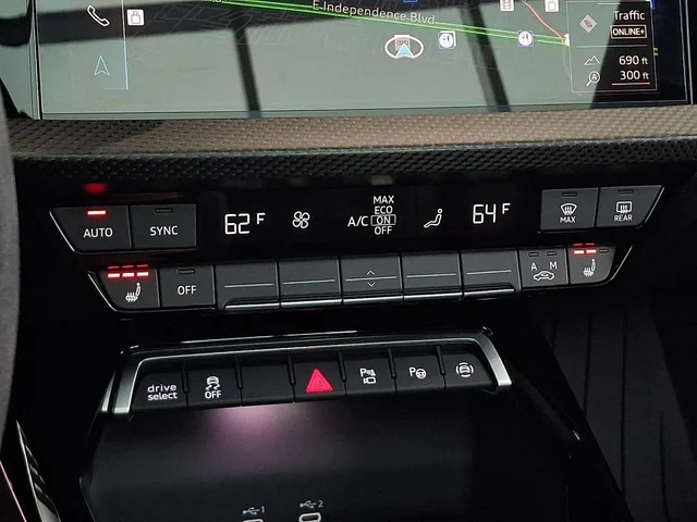 Nuevos AUDI RS 3 à Estados chez autogozo