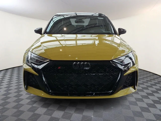 Nuevos AUDI RS 3 à Estados chez autogozo