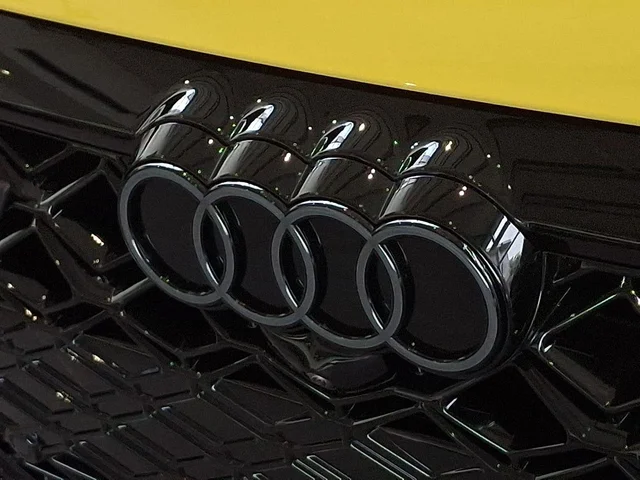 Nuevos AUDI RS 3 à Estados chez autogozo