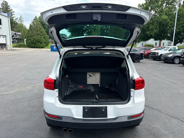 SEMINUEVOS VOLKSWAGEN Tiguan a Estados en autogozo