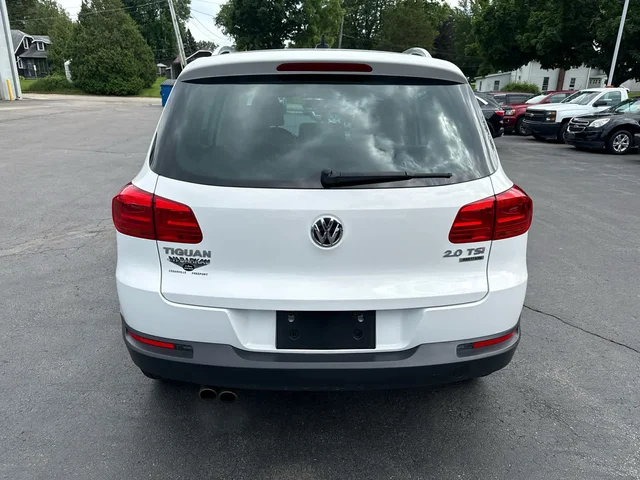 SEMINUEVOS VOLKSWAGEN Tiguan a Estados en autogozo